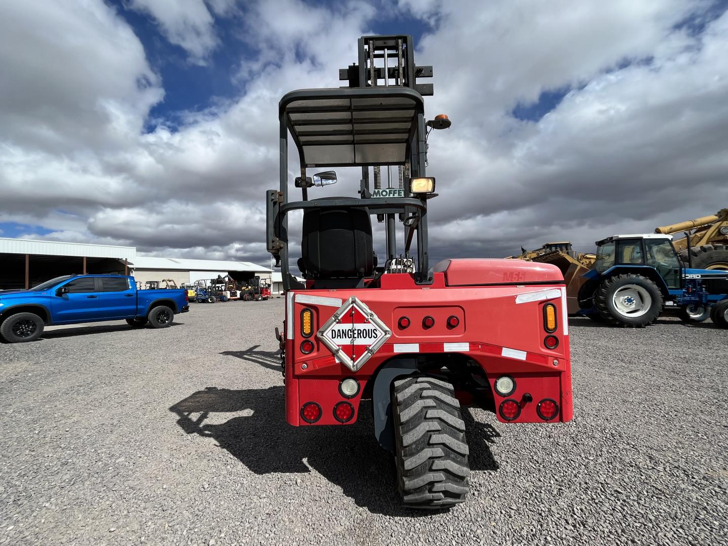 ./imagenes/INVOICE/2019/17403/MONTACARGAS MOFFETT M55 (4).JPG